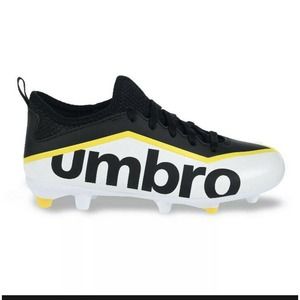 NEW UMBRO PIVOT Soccer Cleats YOUTH W/Tags Size 1 Youth and 3 Youth boys & girls